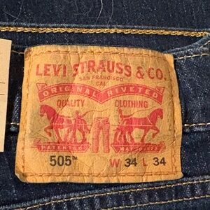 Levi's Men's 505 Regular Dark Blue Straight Leg Jeans Size 34 x 34 NWT